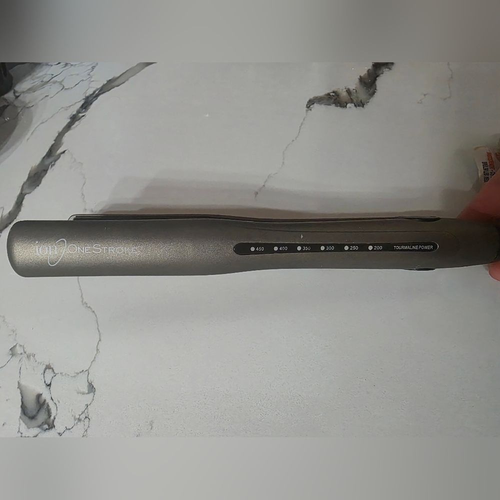 Gray Hair Straightener